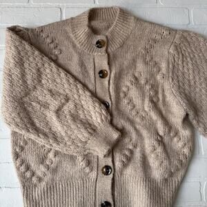 Oversized Women's Beige Big Button Puff Sleeve Cardigan Sweater sz L/XL